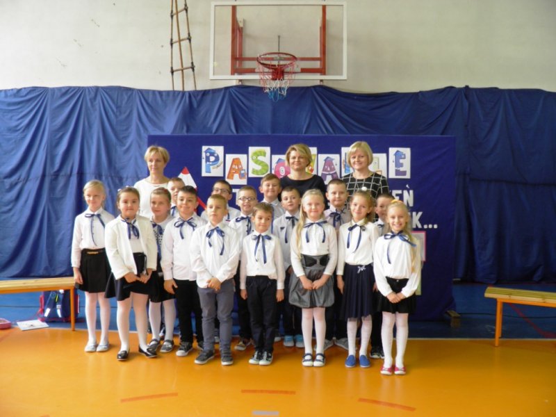 Pasowanie na ucznia klasy I.